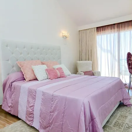 Salacia Apartment